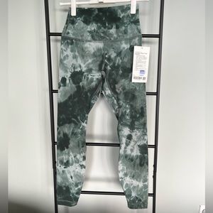 BNWT Lululemon Align HR Pant 25” - Diamond Dye Starlight Smoked Spruce - size 4